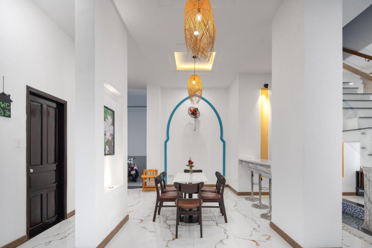 Phuong Dong Hotel And Apartment Quy Nhon Buitenkant foto